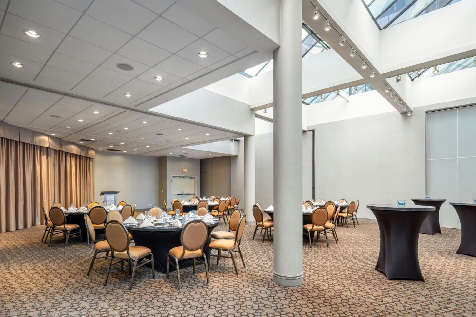 Sheraton Vancouver Guildford Hotel Surrey Extérieur photo